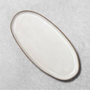 Medium Stoneware Reactive Glaze Oval
Serving Tray Gray -Hearth & Hand Magnolia